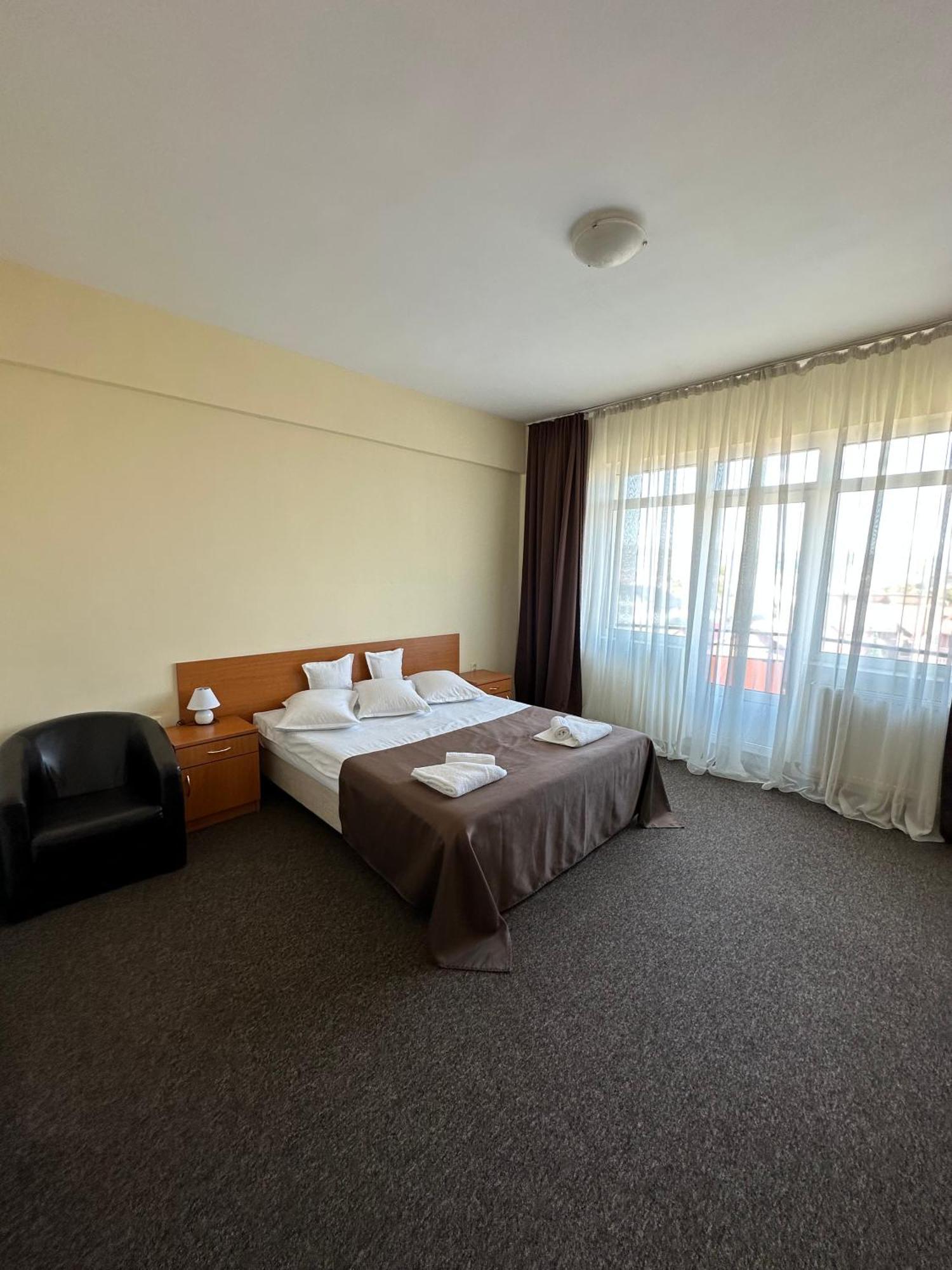 Hotel Diana Bistriţa Εξωτερικό φωτογραφία
