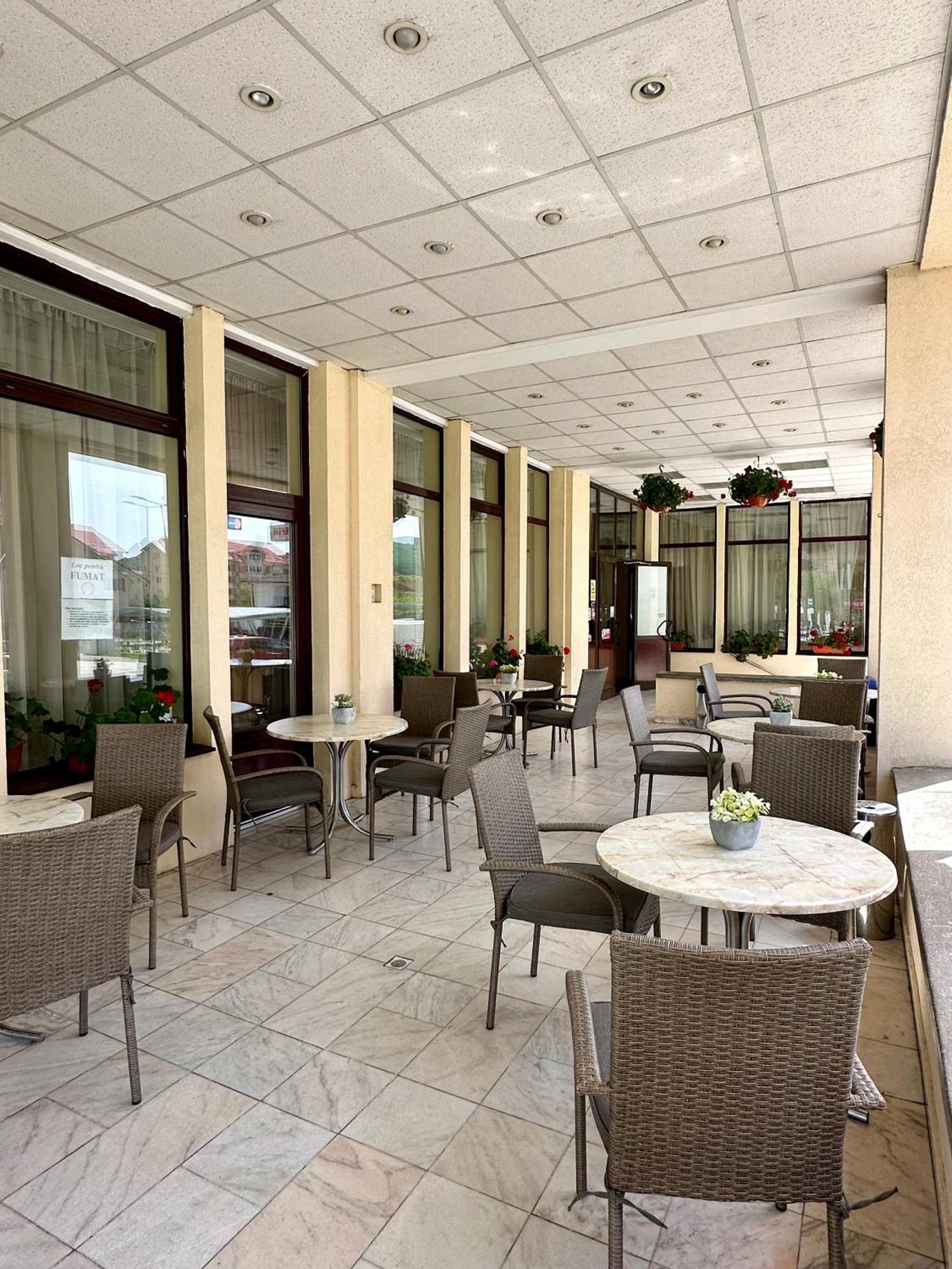 Hotel Diana Bistriţa Εξωτερικό φωτογραφία