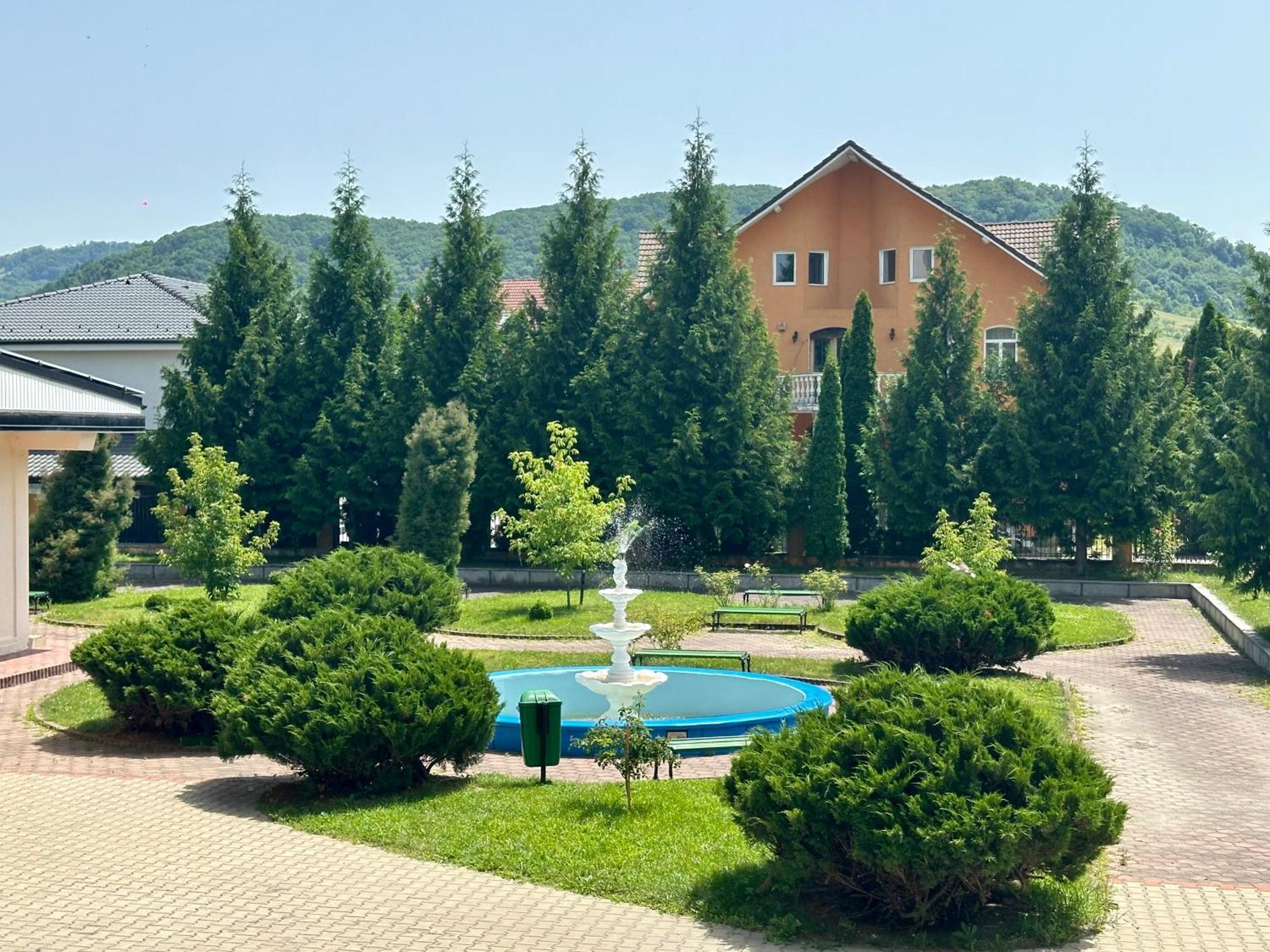 Hotel Diana Bistriţa Εξωτερικό φωτογραφία